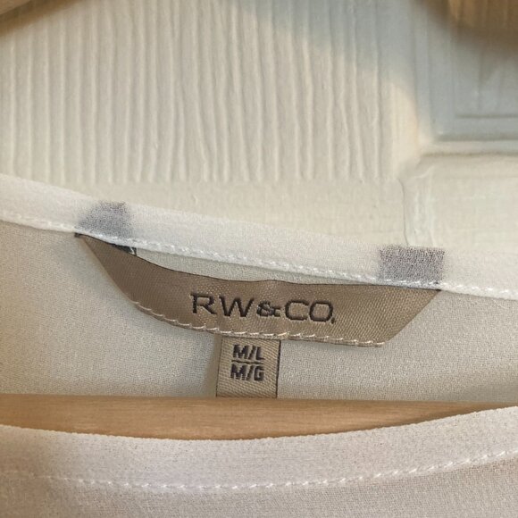 RW&Co. White - Sheer Pullover Shawl -NWT - Picture 4 of 5